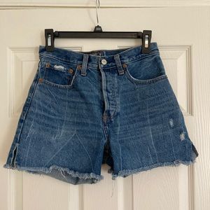 Abercrombie 4 Inch High Rise Shorts